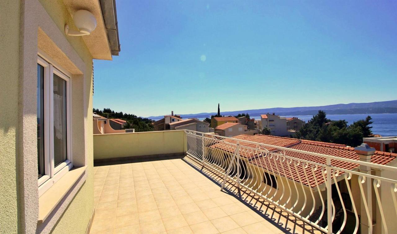 Apartments Marko Nemira أوميس المظهر الخارجي الصورة