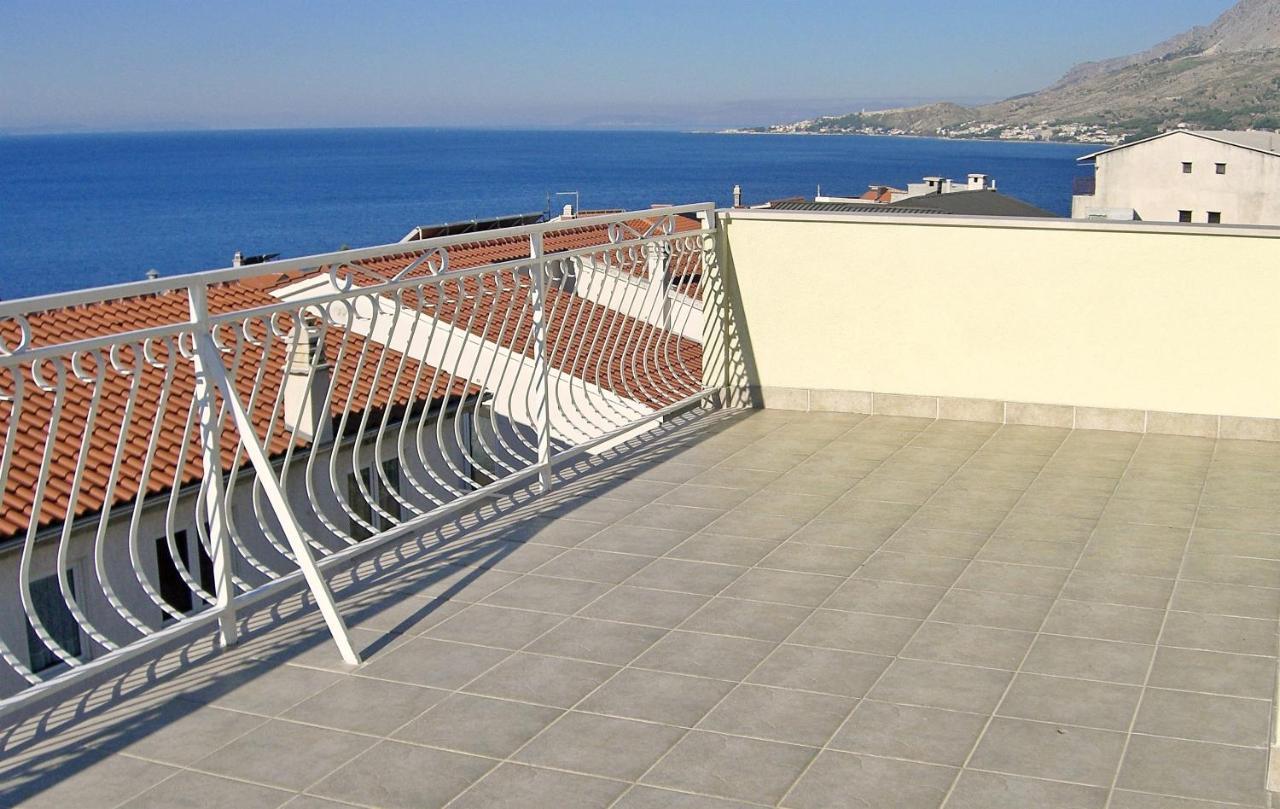 Apartments Marko Nemira أوميس المظهر الخارجي الصورة