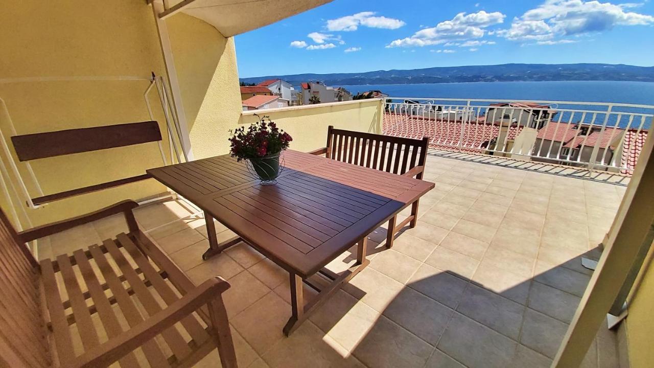Apartments Marko Nemira أوميس المظهر الخارجي الصورة