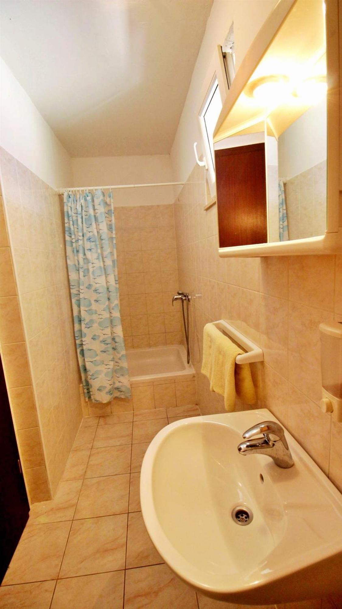Apartments Marko Nemira أوميس الغرفة الصورة